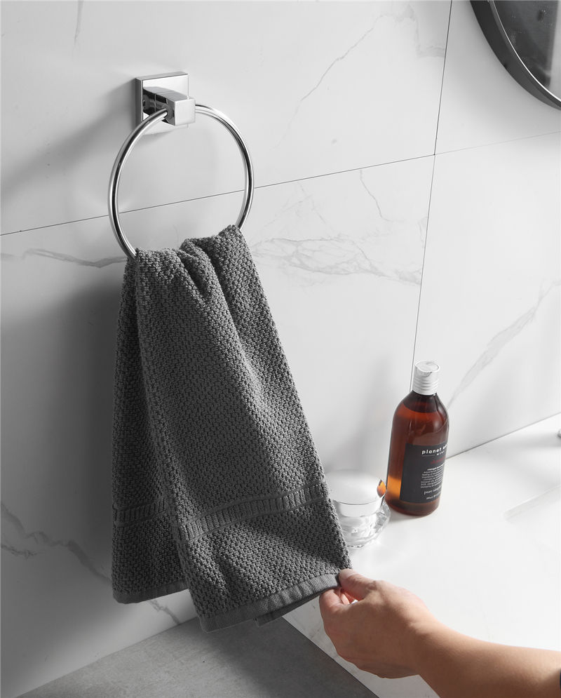 Towel ring holder