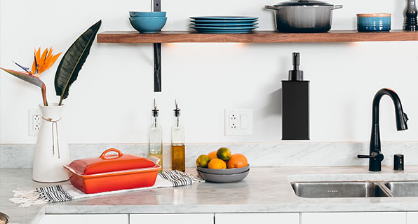 Global Wholesale: Premium Black Soap Dispenser – Modern Design, Durability, and Versatility for Home & Commercial Spaces